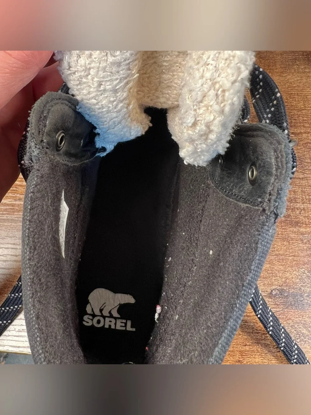 Sorel Boots Black Winter Waterproof Suede Low Sherpa Trim Women's 9.5